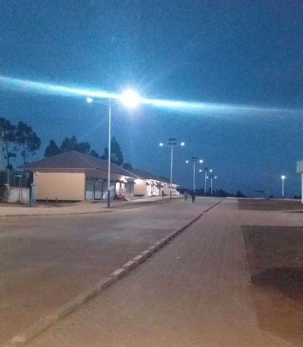 新城区非洲科特迪瓦太阳能路灯工程